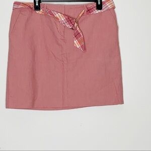 Ann TAYLOR coral colored mini skirt. Belted. 12p